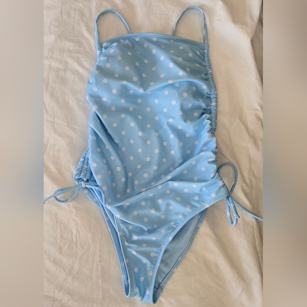 Ladies Polkadot One Piece Swimsuit Sz XS Euc